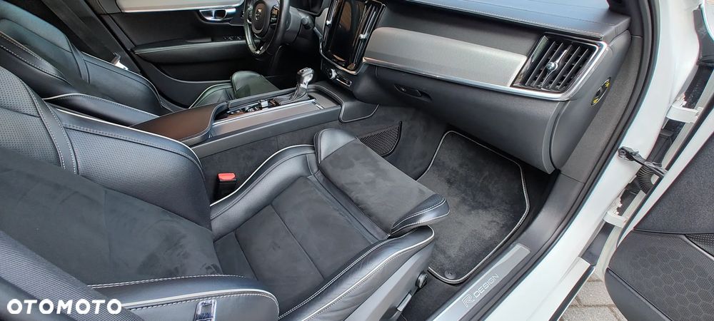 Volvo S90 D4 R-Design - 18