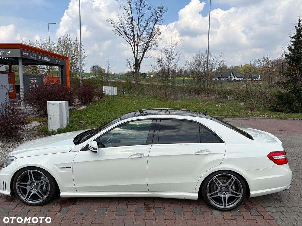 Mercedes-Benz Klasa E 63 AMG - 4