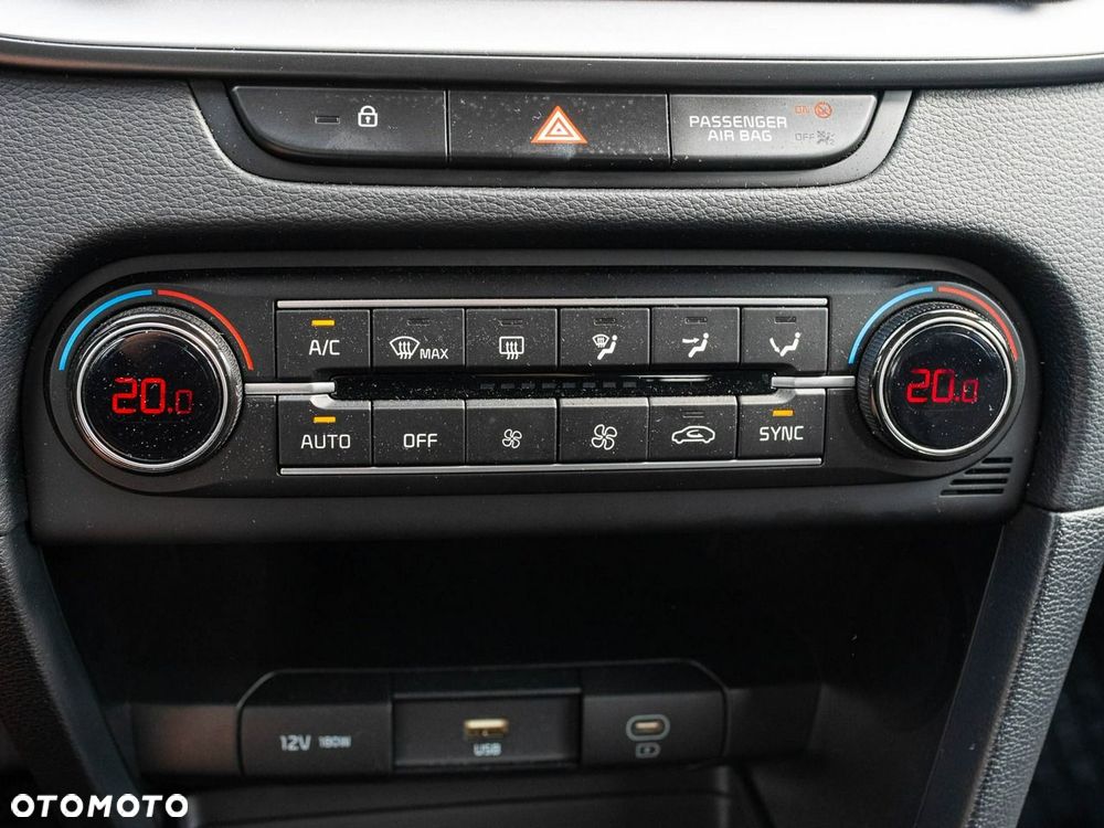 Kia Ceed 1.5 T-GDI M - 16