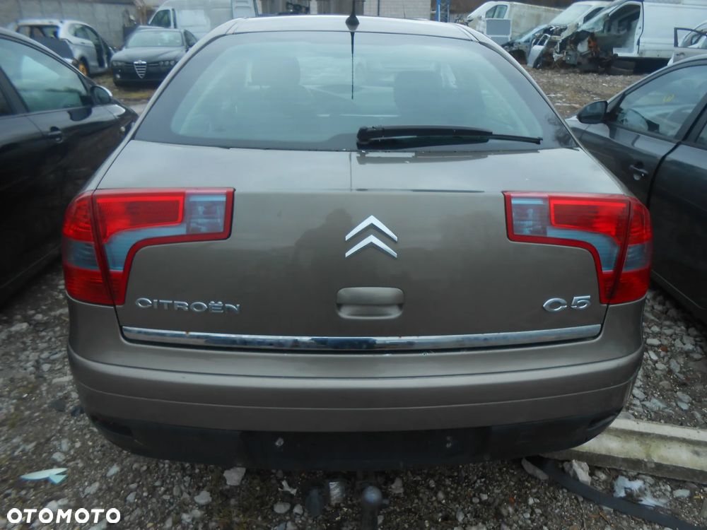 Citroen C5 2 HB 2004-2008 2.0 Benzyna LIFT Kod lakieru KEBC WERSJA EUROPA - 5