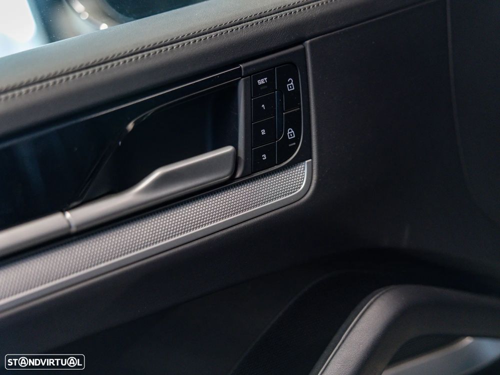 Porsche Cayenne Coupé S E-Hybrid - 23