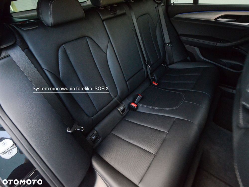 BMW X4 - 29