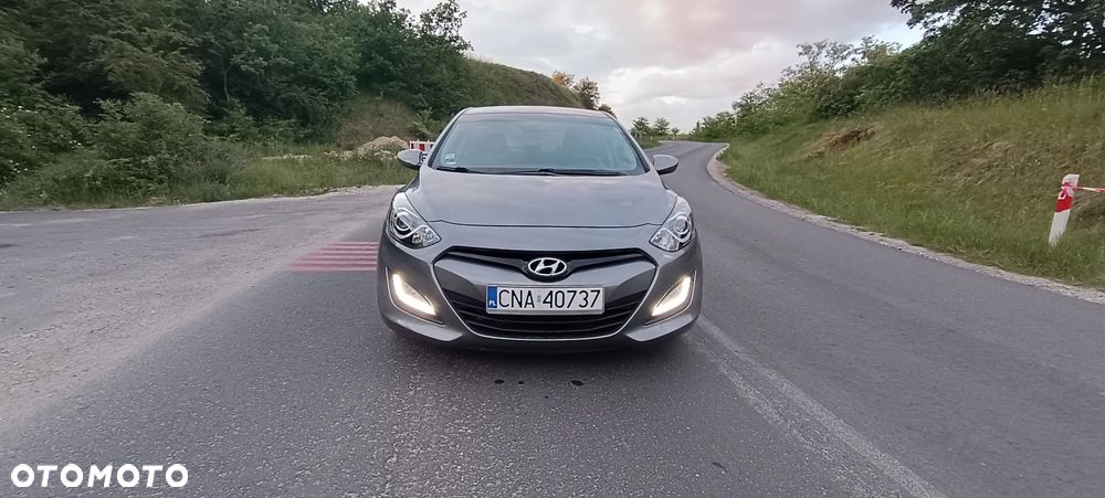 Hyundai i30 1.4 Fifa World Cup Edition - 1