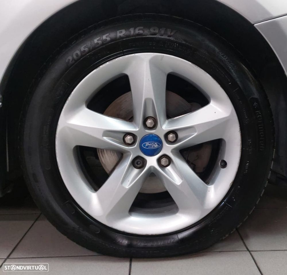 Ford Focus 1.6 TDCi Trend - 6