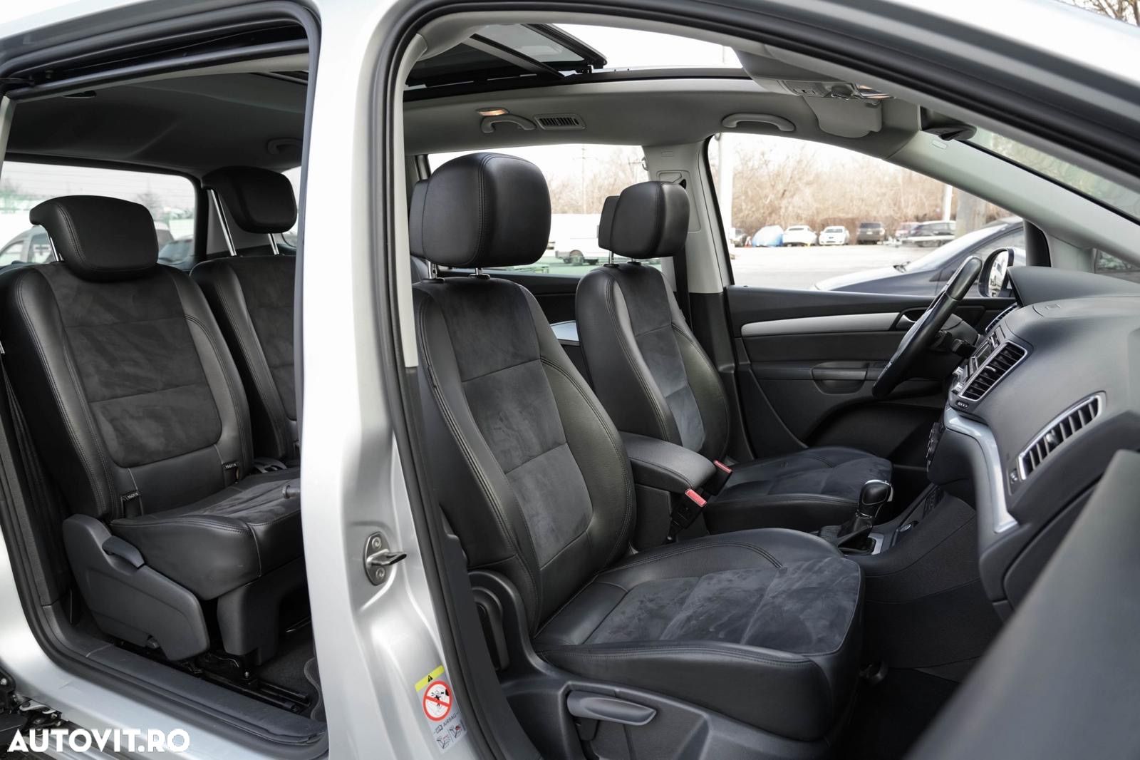 Volkswagen Sharan 2.0 TDI DSG BlueMotion Technology Highline - 11
