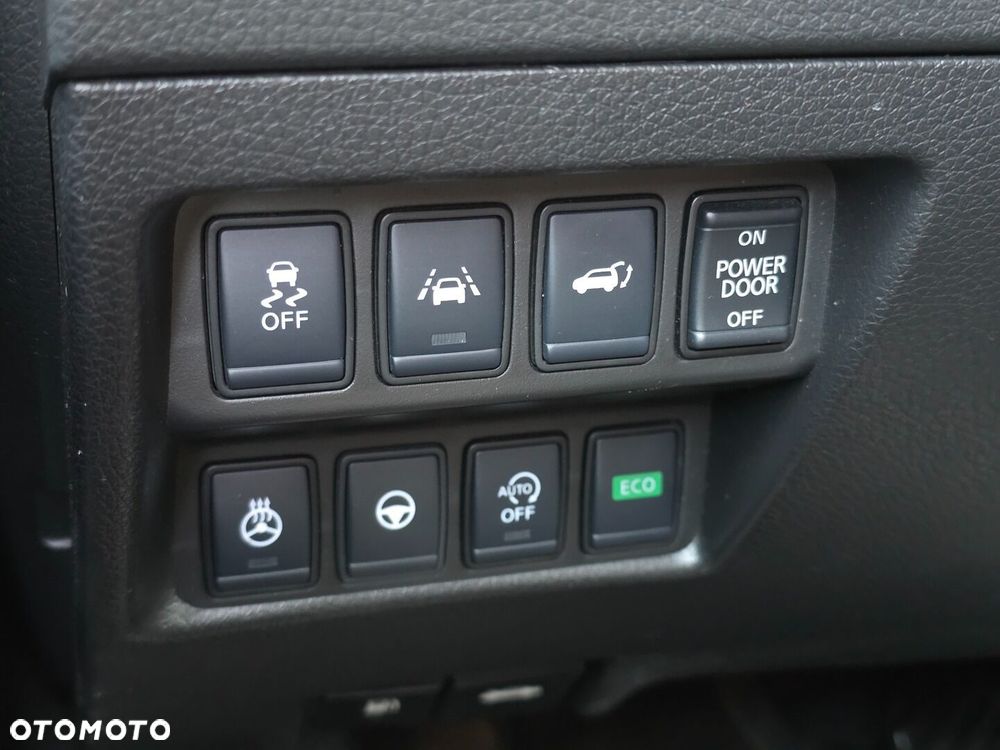 Nissan X-Trail 1.7 dCi Tekna 4WD Xtronic - 17