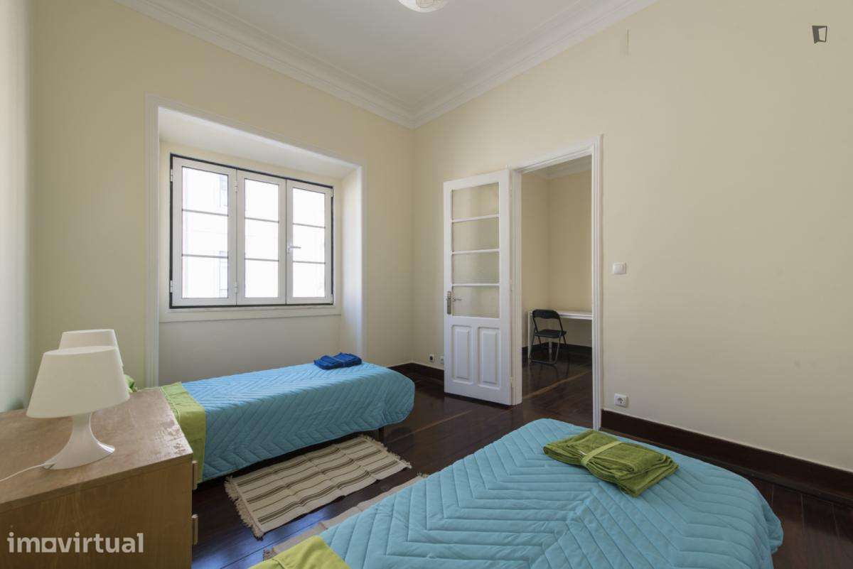 Quarto - localizado em Alcântara Lisbon - Grande imagem: 2/24