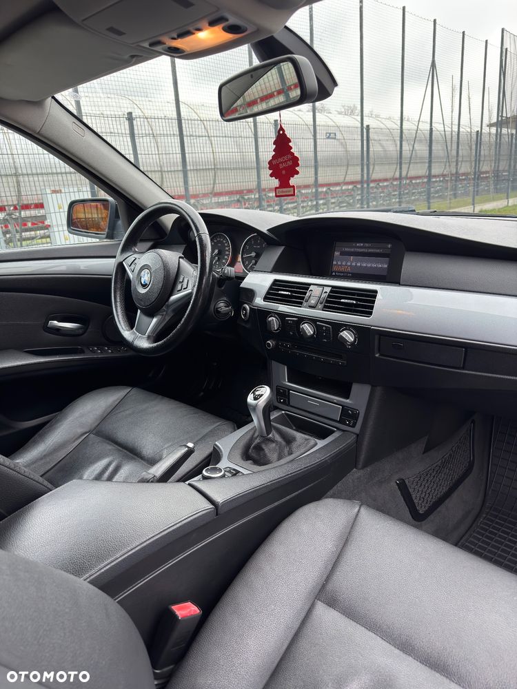 BMW Seria 5 - 22
