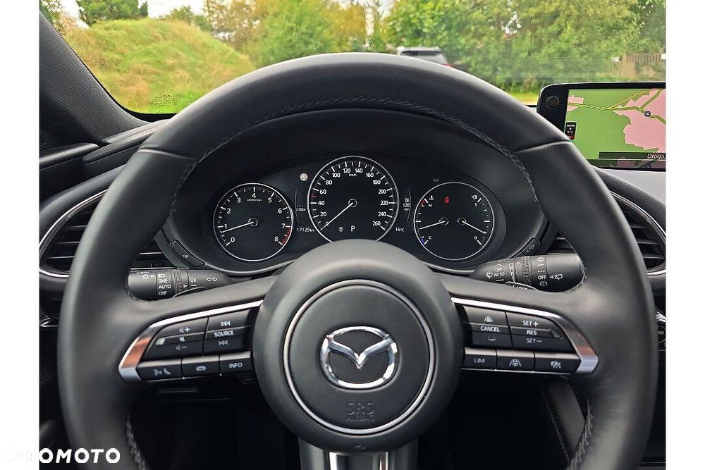 Mazda 3 - 8