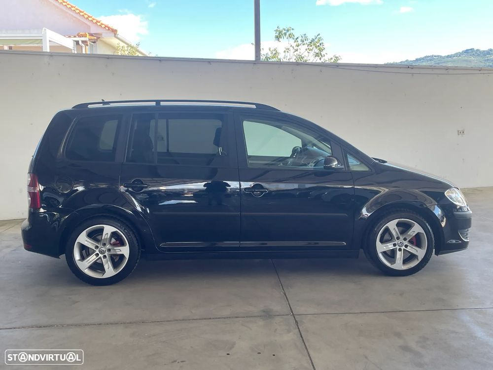 VW Touran 1.9 TDi Highline 7L - 6