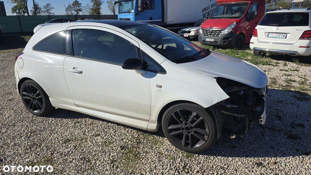 Opel Corsa 1.4 16V Sport - 6