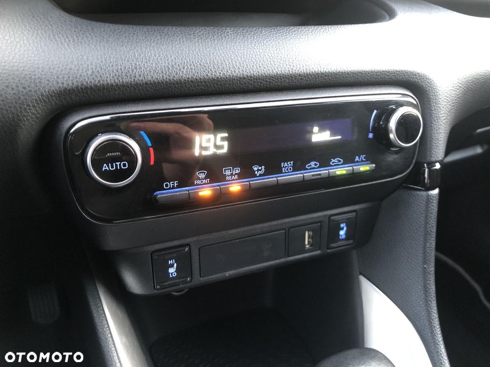 Toyota Yaris Hybrid 1.5 Comfort - 20