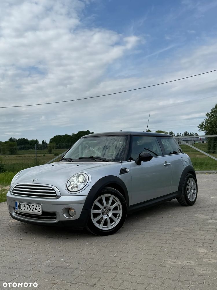 MINI Cooper Standard - 3