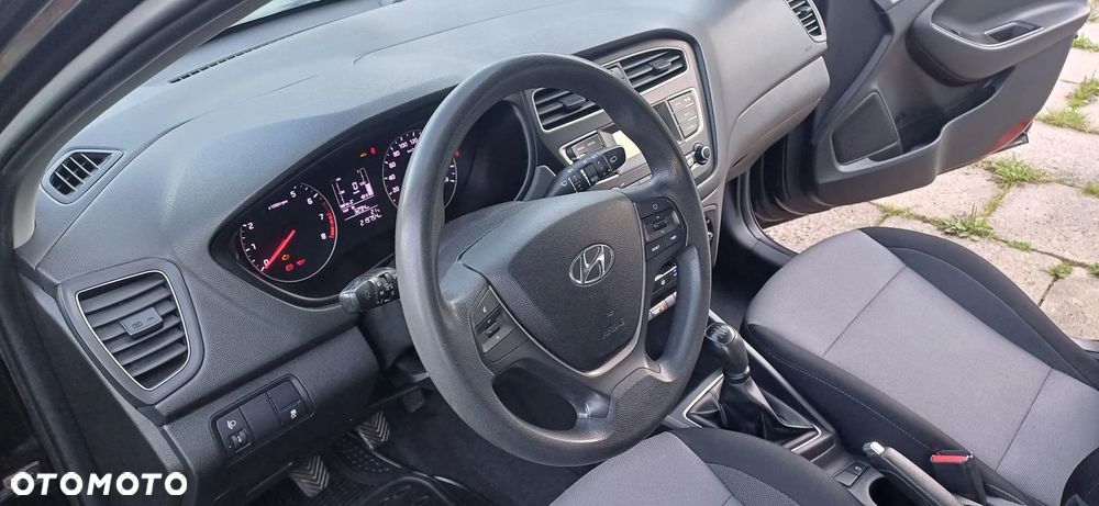 Hyundai i20 1.2 BlueDrive Classic + - 12