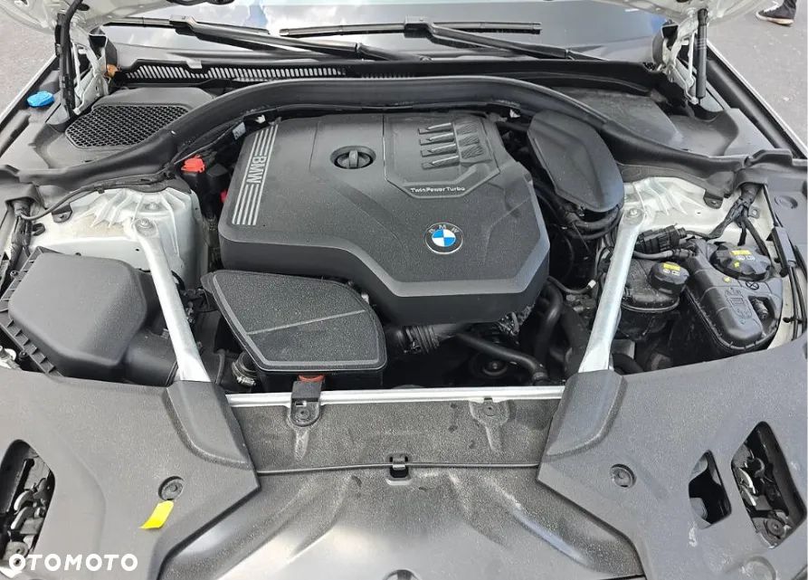 BMW Seria 5 530i M Sport Edition - 14