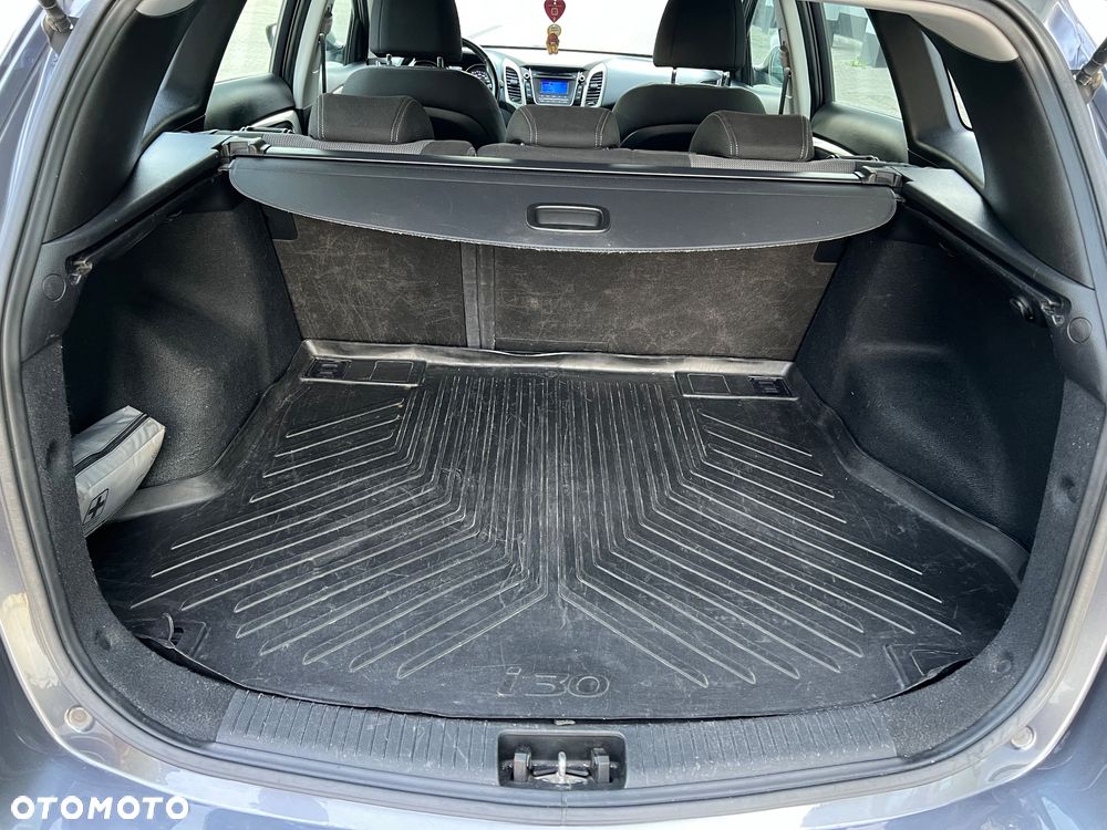 Hyundai i30 - 21