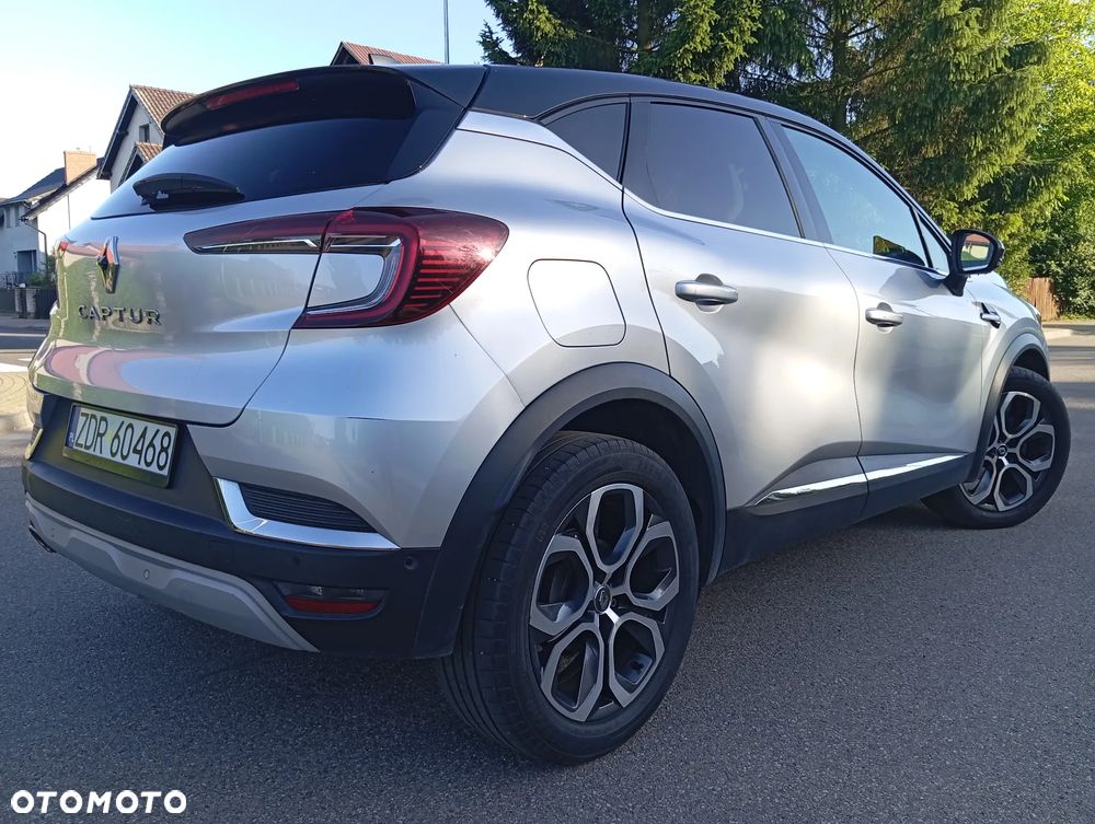 Renault Captur TCe 130 EDC GPF BUSINESS EDITION - 19