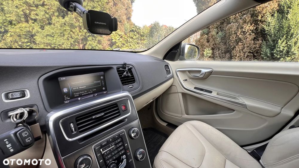 Volvo V60 DRIVe Summum - 12