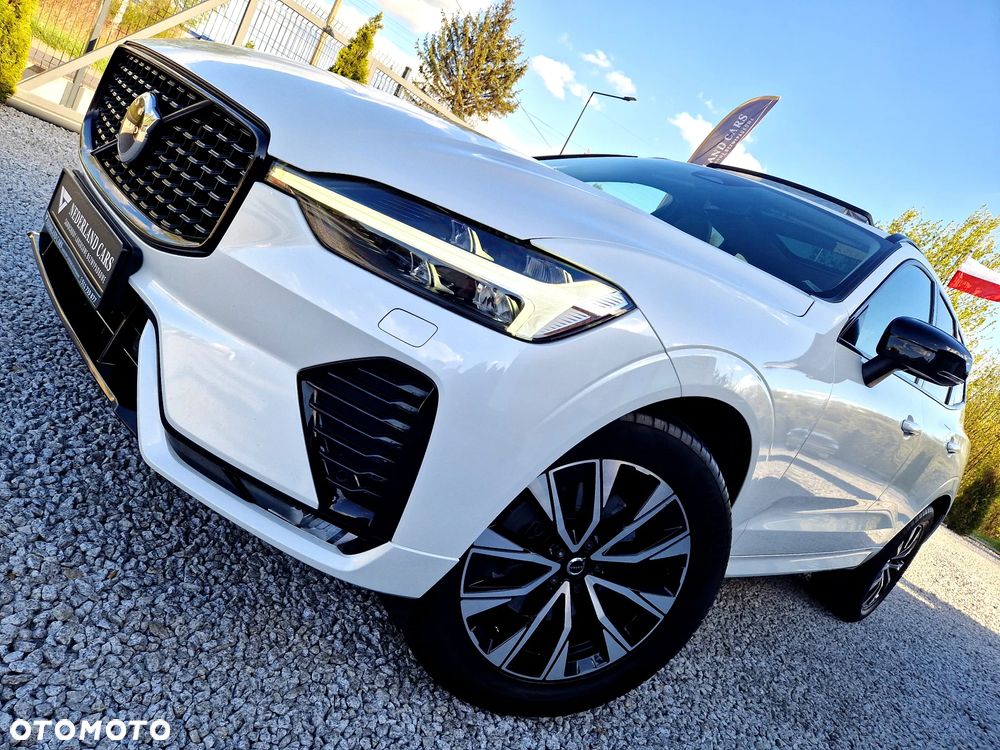 Volvo XC 60 B4 D Plus Dark - 34