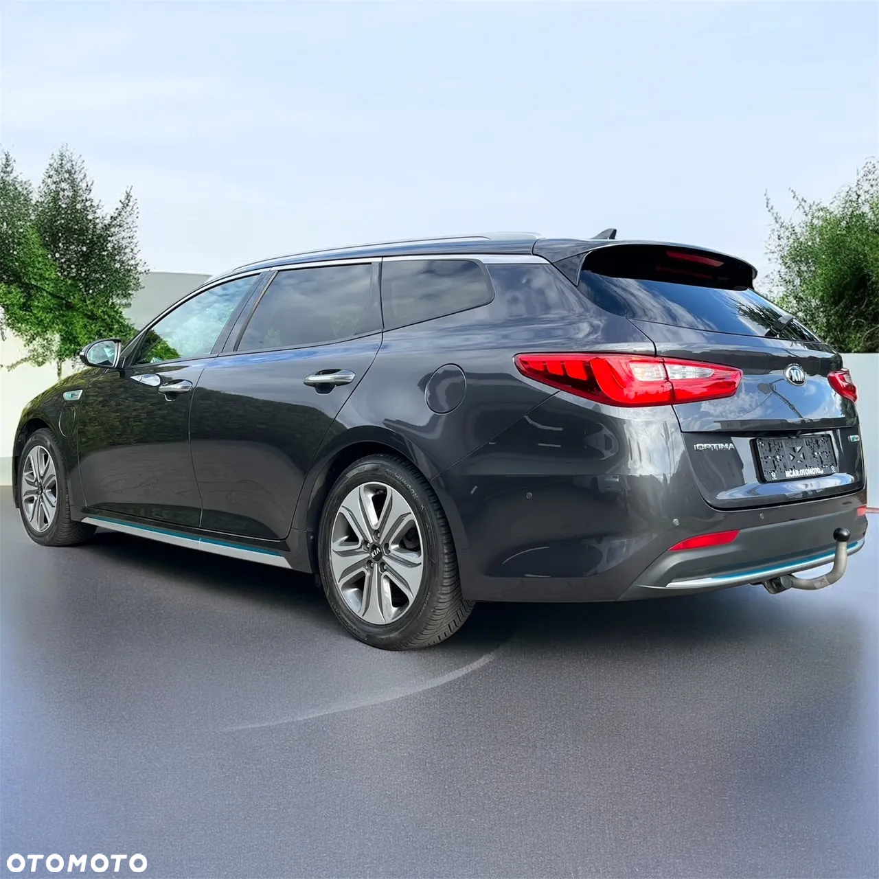 Kia Optima Plug-in Hybrid - 9