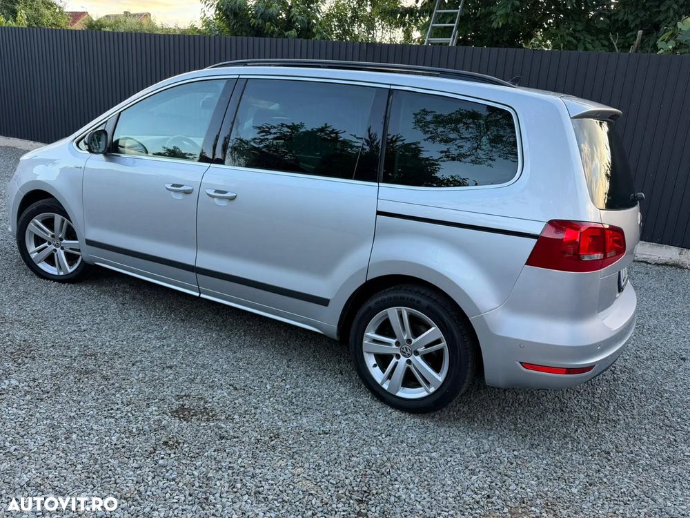 Volkswagen Sharan 2.0 TDI 4MOTION BlueMotion Technology Highline - 11