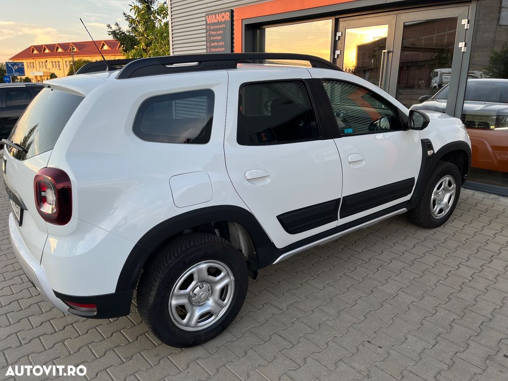 Dacia Duster 1.5 Blue dCi 4WD Essential - 8