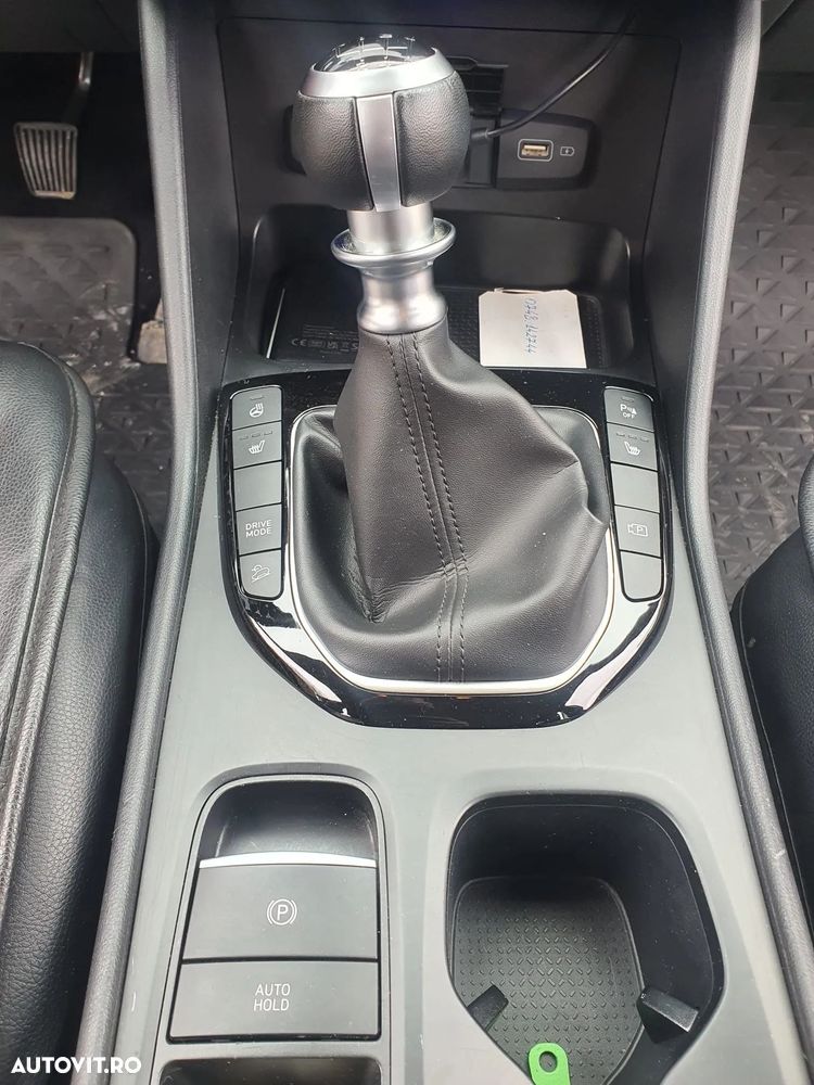 Hyundai Tucson 1.6 l 150 CP 2WD 6MT Style+ - 9