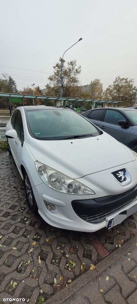Peugeot 308 - 1