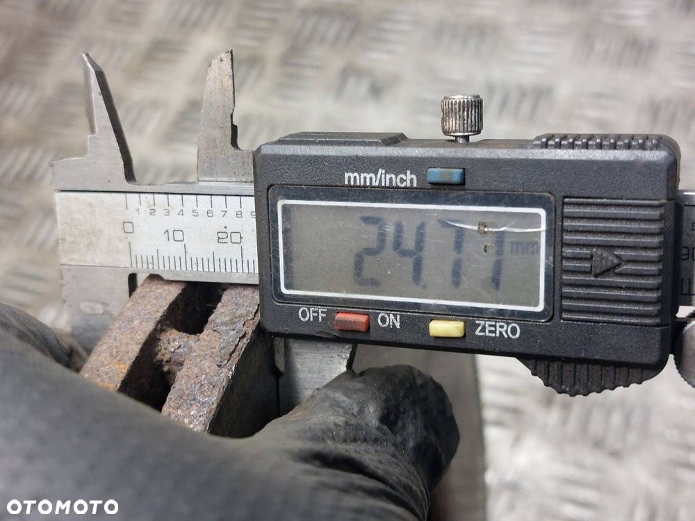 TARCZE HAMULCOWE PRZÓD + KLOCKI + ZACISKI VOLKSWAGEN TOURAN I 1.9 TDI - 6