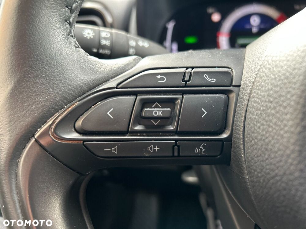 Toyota Yaris Hybrid 1.5 Style - 14