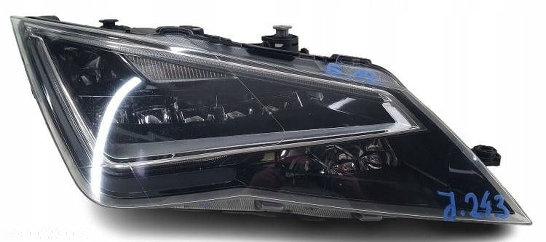 Seat Leon 3 III 5F 12-17 led prawa lampa przednia przód reflektor - 1