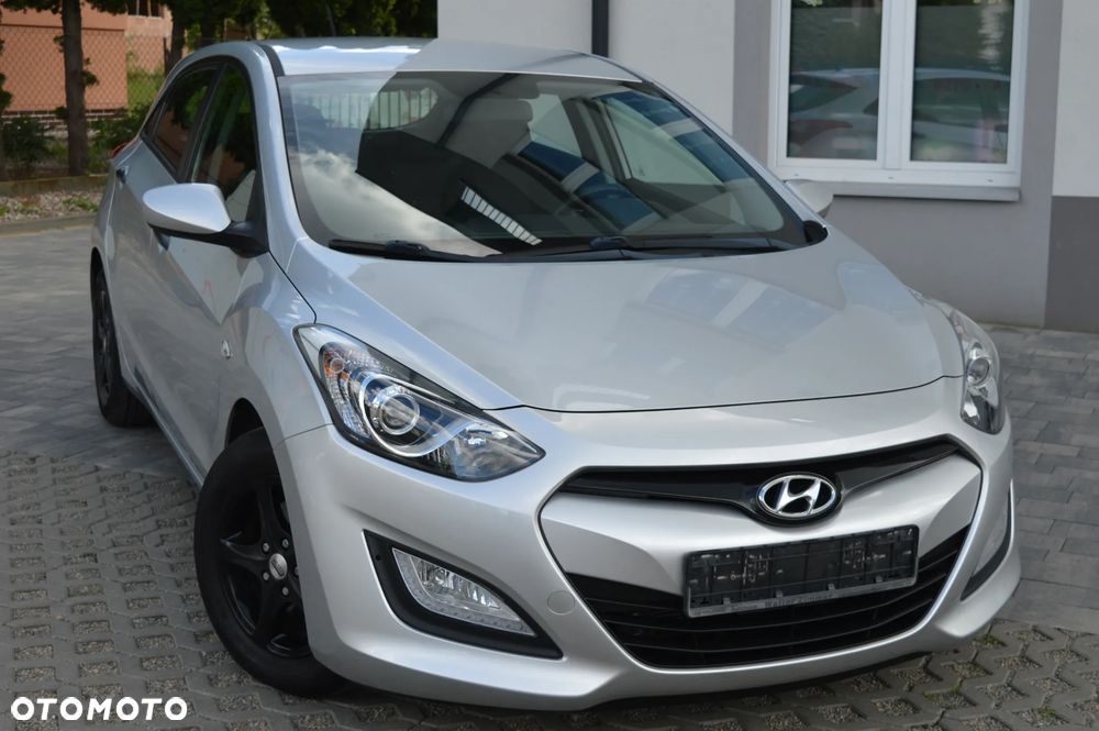 Hyundai i30 1.4 Trend - 11