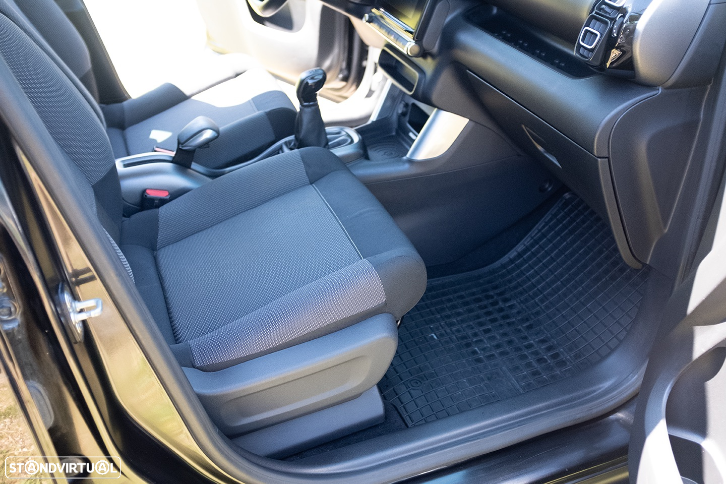 Citroën C3 Aircross 1.2 PureTech Feel - 4