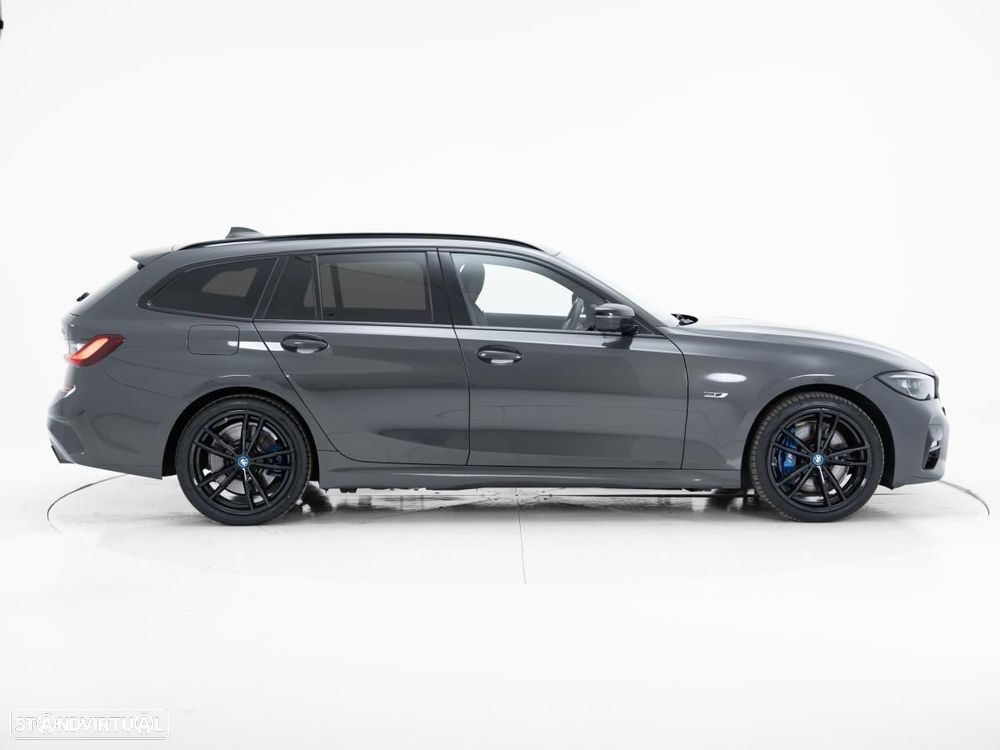 BMW 320 e Pack Desportivo M Auto - 3
