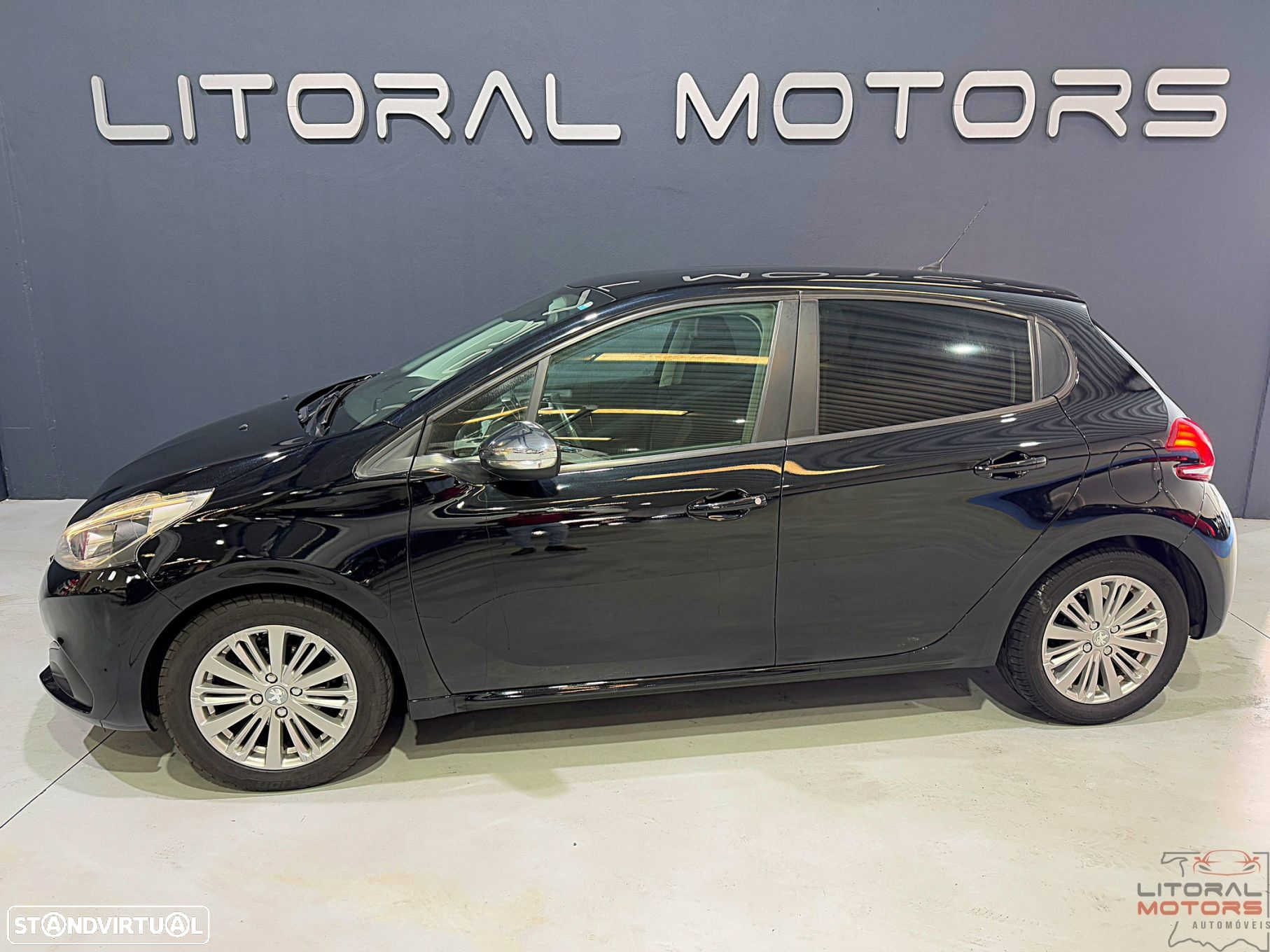 Peugeot 208 1.2 PureTech Style - 6