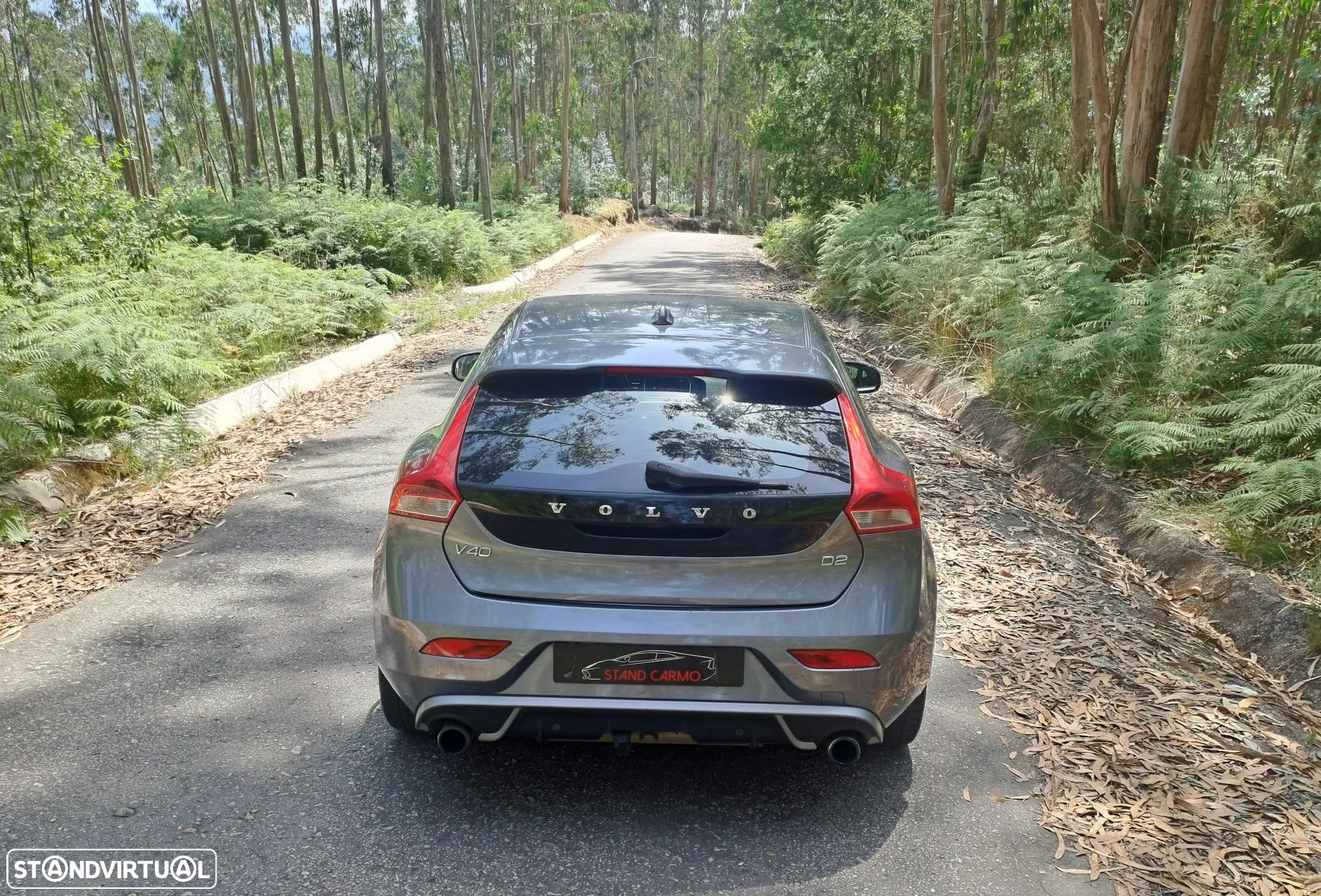 Volvo V40 1.6 D2 R-Design - 4
