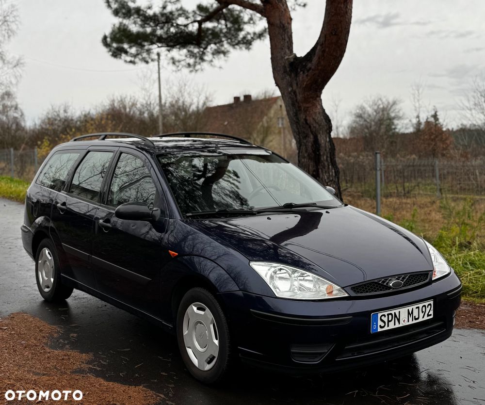 Ford Focus Trend - 1