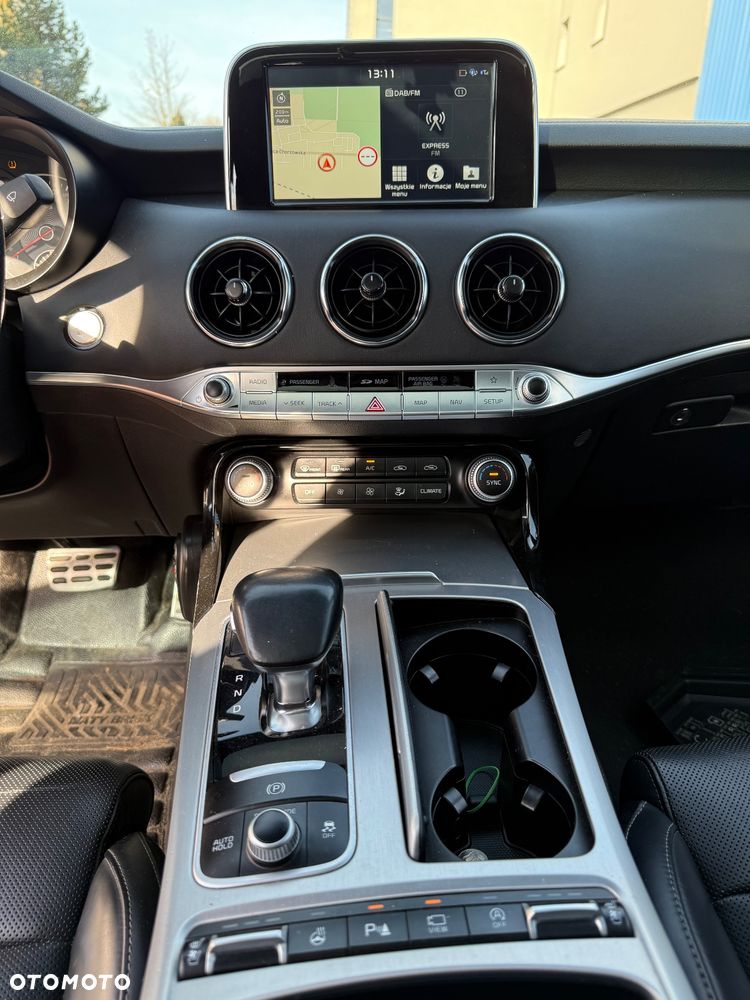 Kia Stinger 3.3 T-GDI V6 GT AWD - 13