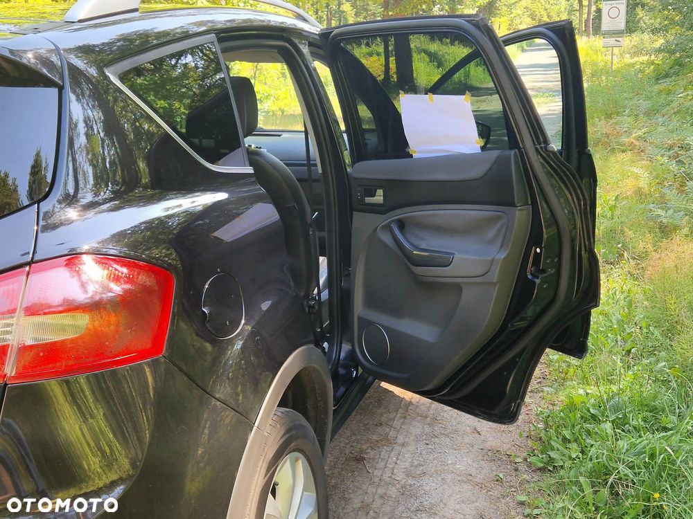 Ford Kuga 2.0 TDCi Titanium - 2