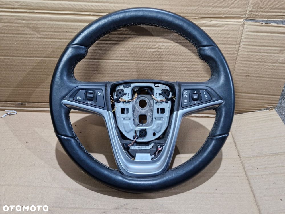 Kierownica skórzana skóra Opel Astra J IV Mokka Meriva B