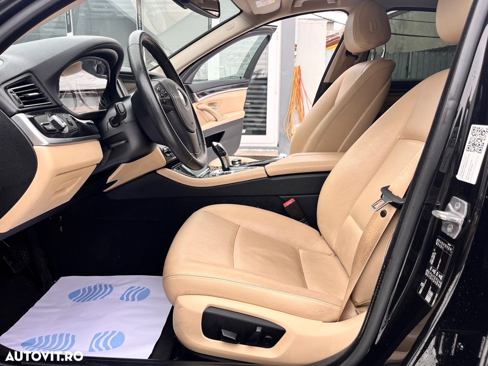BMW Seria 5 525d Aut. Luxury Line - 21