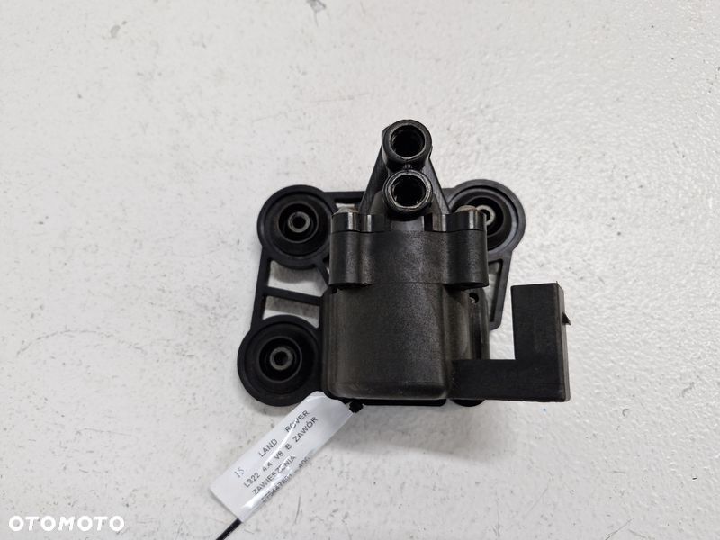 range rover l322 4.4 v8 b zawór zawieszenia 675447801 - 1