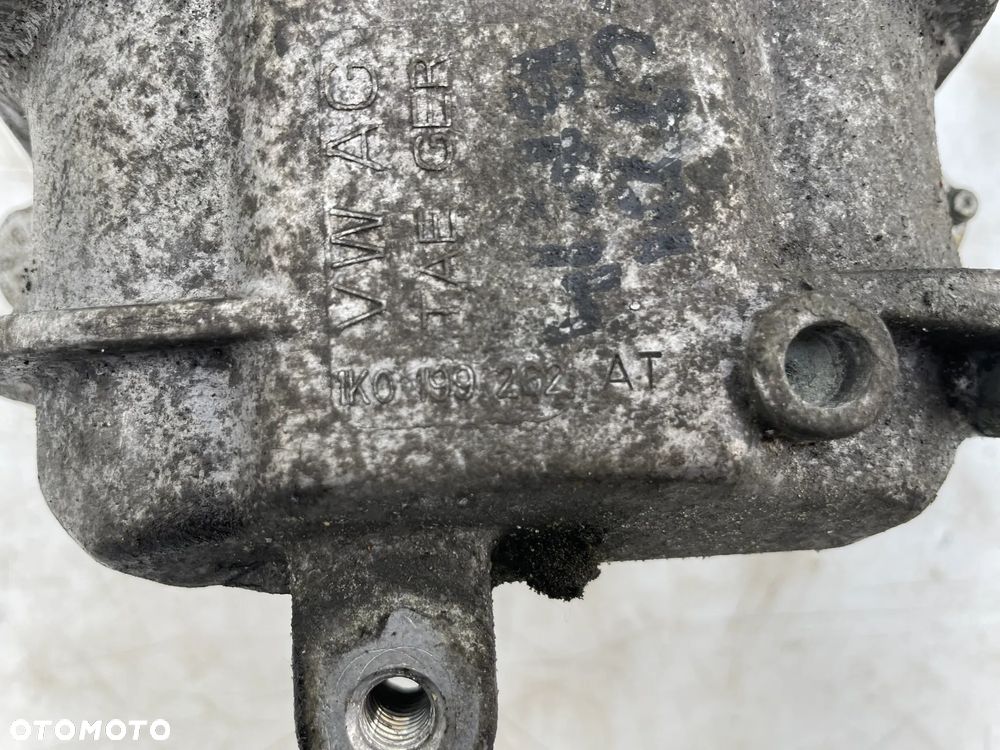 PODUSZKA ŁAPA AUDI A3 8P GOLF  V 2.0 TDI BMM 1K0199262AT - 3