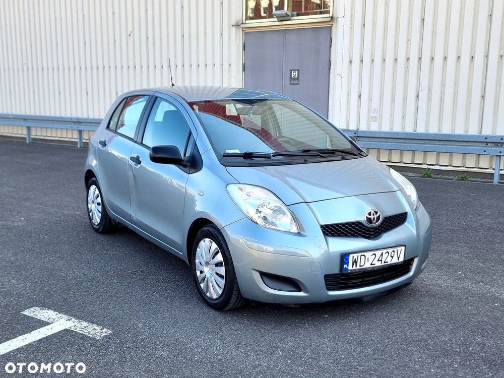 Toyota Yaris 1.0 Entry - 24