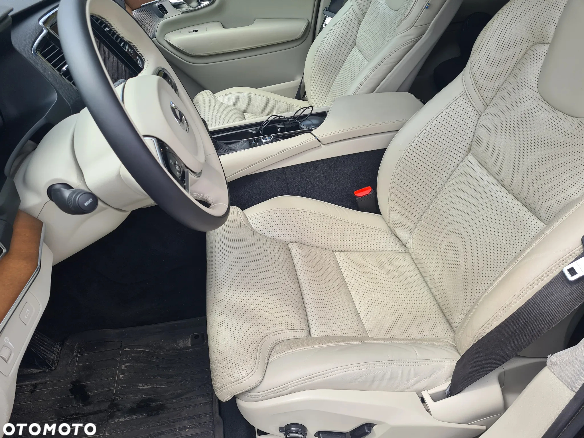 Volvo XC 90 D5 AWD Inscription 7os - 15