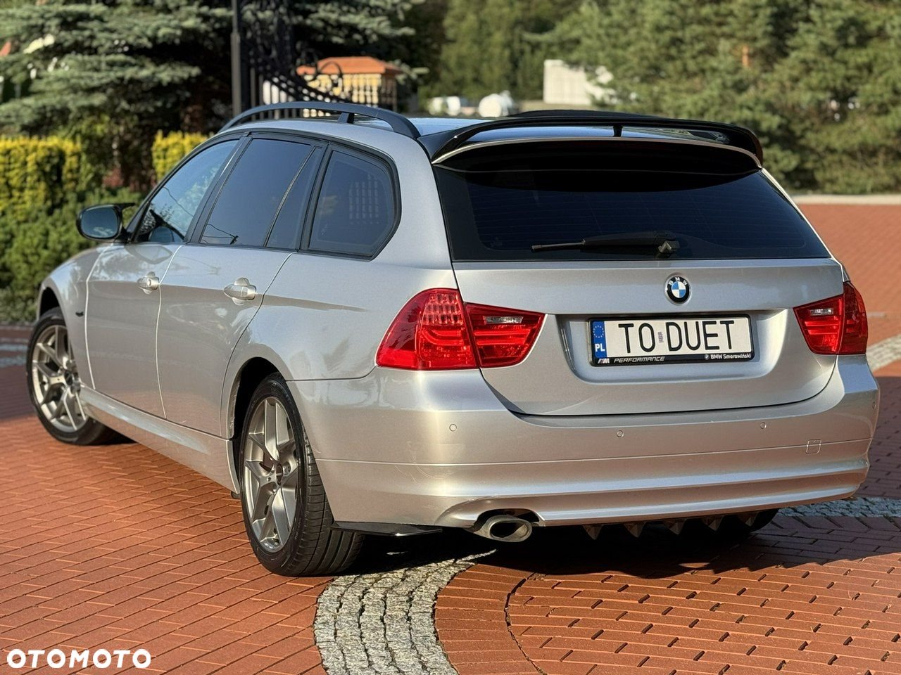 BMW Seria 3 320d xDrive - 14