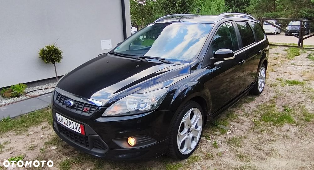 Ford Focus - 1