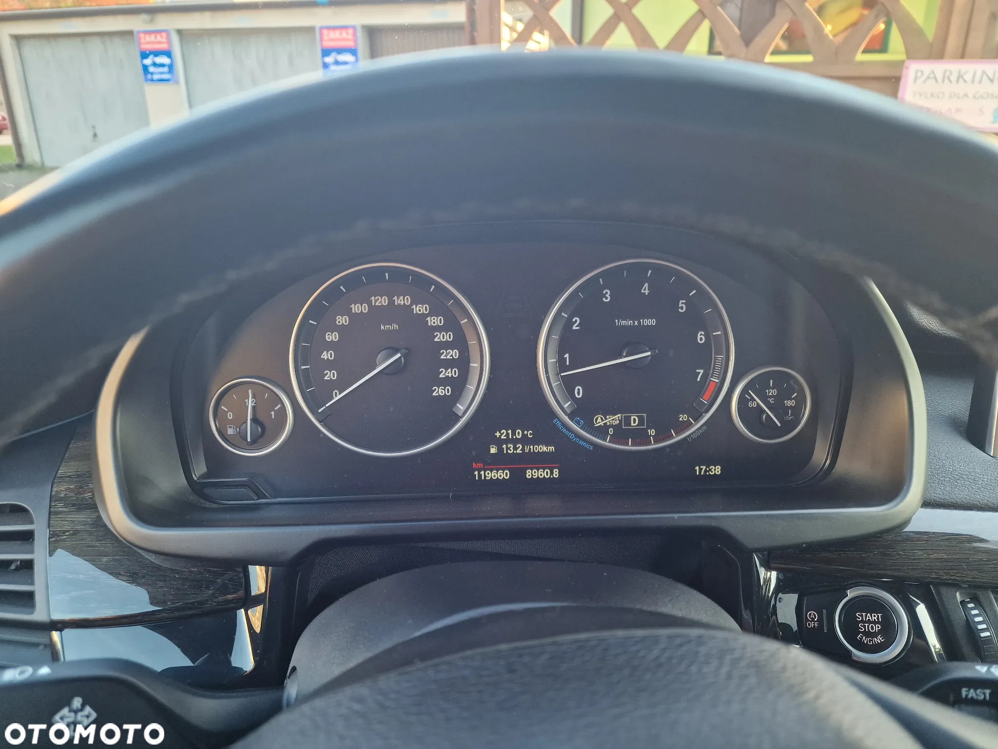 BMW X5 xDrive35i - 10