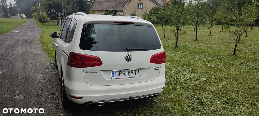 Volkswagen Sharan 2.0 TDI Highline DSG - 17