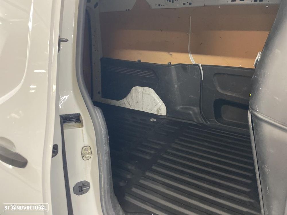 Citroën BERLINGO LONGA 3 LUGARES - 6